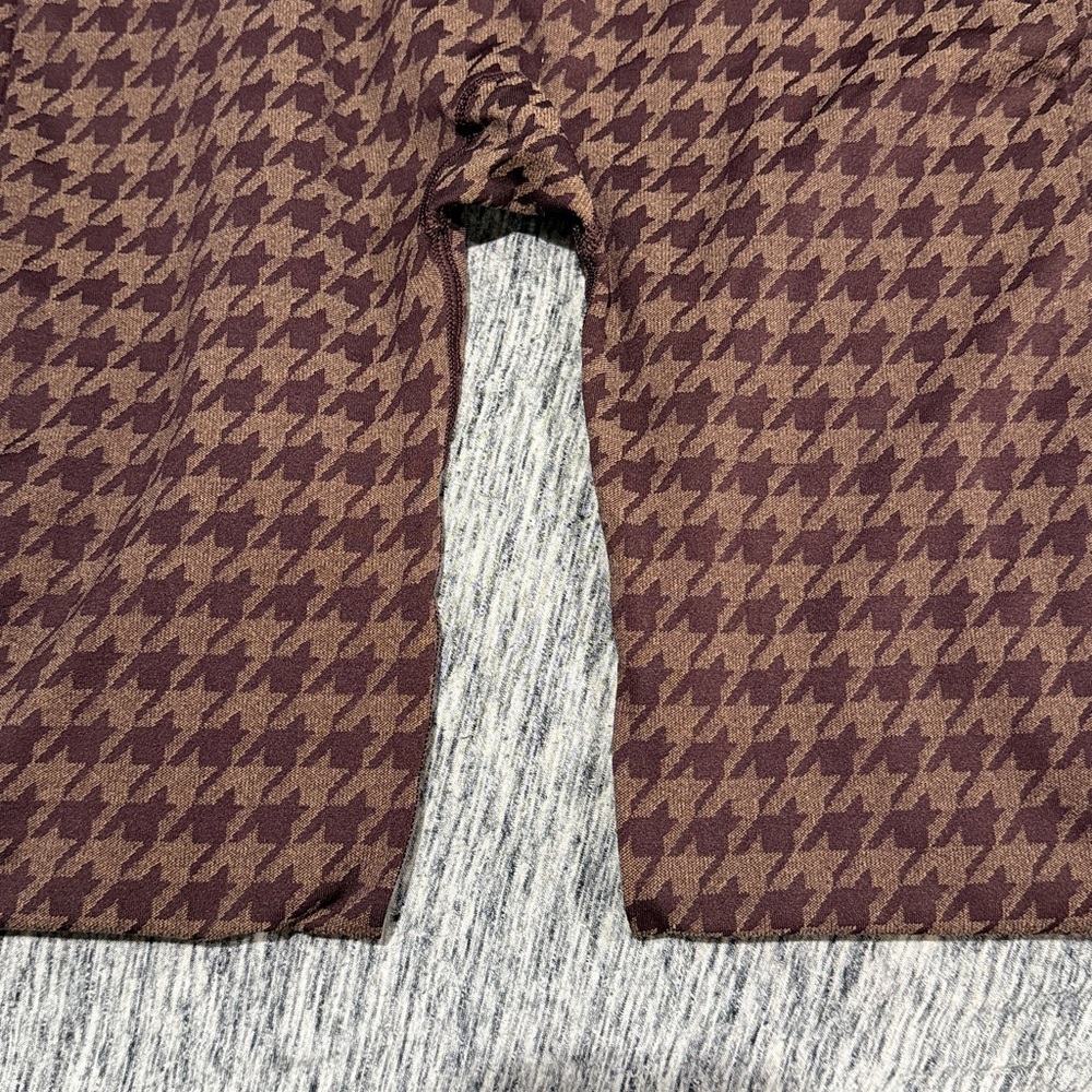 Rhone Brown Berry Houndstooth Leggings - Picture 5 of 5